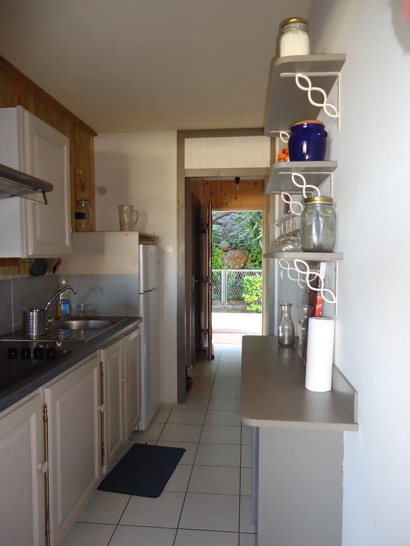 Charmant Studio Saint-Gilles-les Bains Bagian luar foto